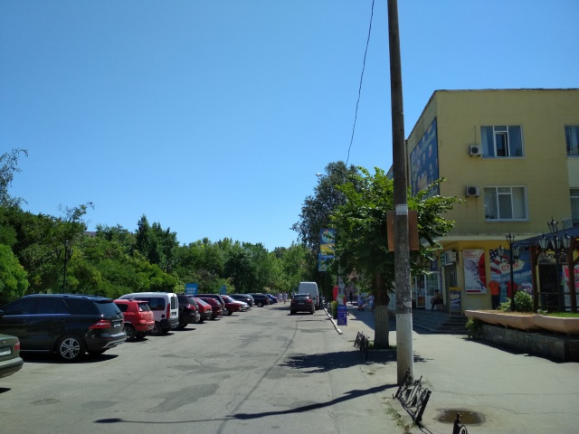 Холдер 0.95x1.95,  Шмідта вул. (центр, навпроти кафе Сова)