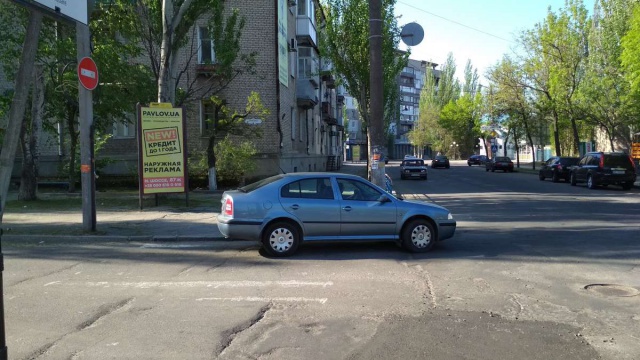 Піллар 1.2x2.4,  Праці пр. / Червона вул. (зліва по ходу руху транспорта, в сторону парка Шмідта)