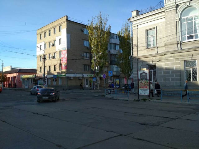 Піллар 1.2x2.4,  Волі вул. / Праці пр. (на повороті, по ходу руху транспорту)