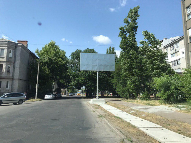 Щит 6x3,  Центральна вул. (біля ЦУМу)