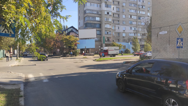 Щит 6x3,  Італійська вул. / Центральна вул. низ